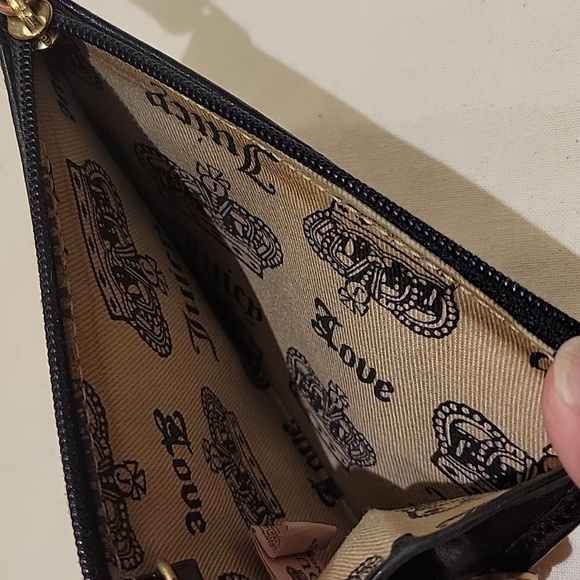 Juicy Couture Small Black Velet Wallet - Picture 9 of 10